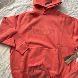 Essential coral sweat set